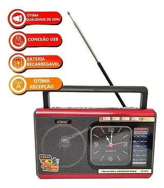 Rádio 4 Bandas Com Relógio E Lanterna Portátil Le675vm